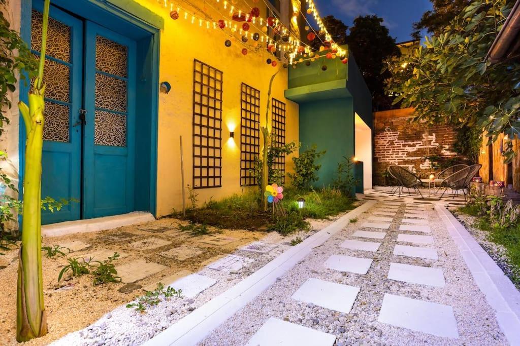 Modern 1Br Apartment With Private Garden Top Center Plovdiv Extérieur photo