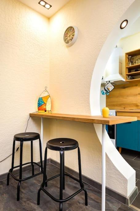 Modern 1Br Apartment With Private Garden Top Center Plovdiv Extérieur photo